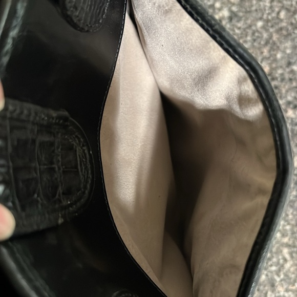 Haven’t worn it in a year & half - Picture 5 of 11